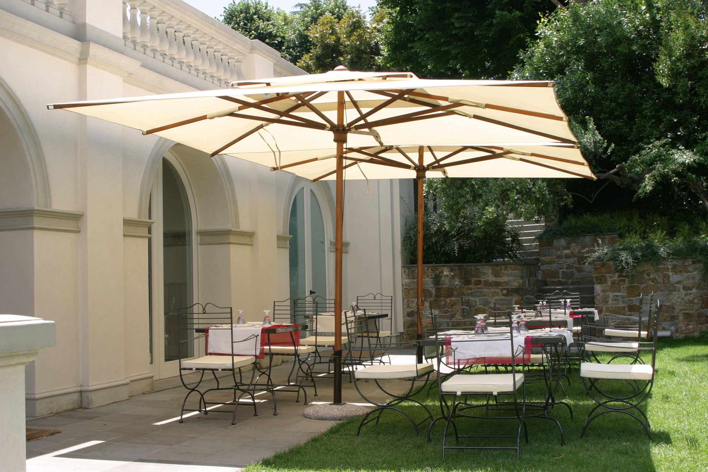 Aluminum Offset Patio Umbrella