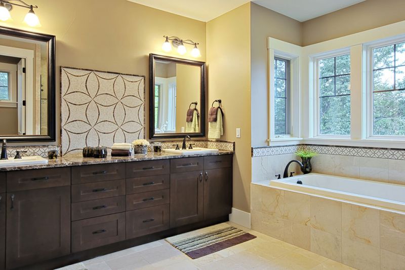 bathroom-remodeling-with-granite-for-small-space