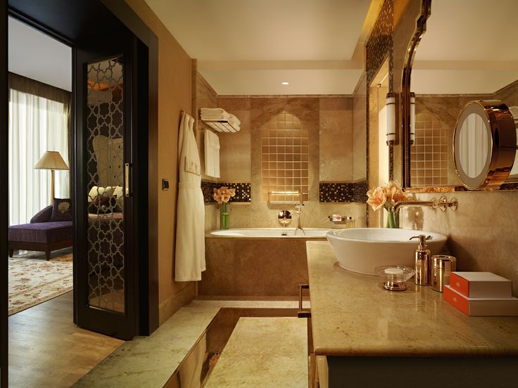 Luxury Bathroom 5 Star Hotel Mardan Palace Hotel
